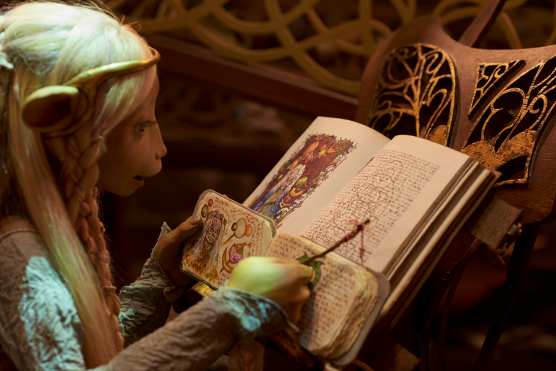 Illustration for article titled The Dark Crystal producers on their Netflix prequel: “It ain’t The Happy Crystal”